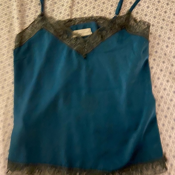 Lace slip top - Picture 2 of 3